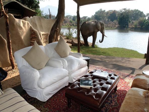 Chongwe Albida Suite - Lounge2